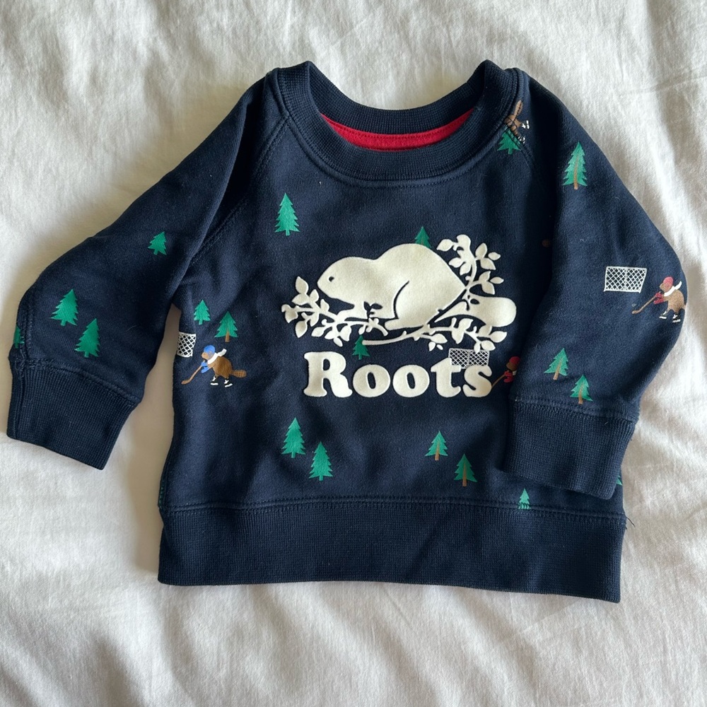 Roots Crewneck